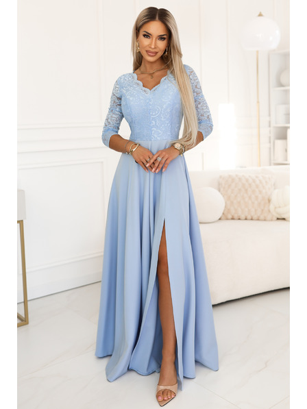 numoco AMBER Elegantna dolga čipkasta obleka z izrezom - svetlo modra