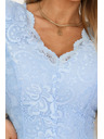numoco AMBER Elegantna dolga čipkasta obleka z izrezom - svetlo modra