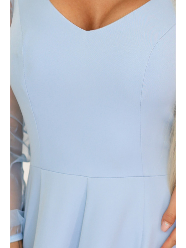 numoco LORETTA Edinstvena dolga obleka s tila rokavi in izrezom - svetlo modra