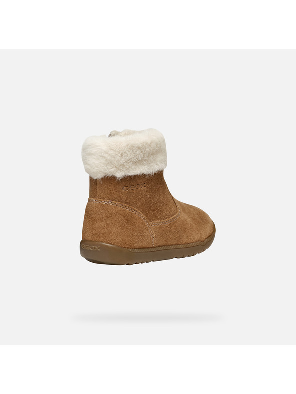 Geox Rjava dekliška zimska obuv Geox Macchia