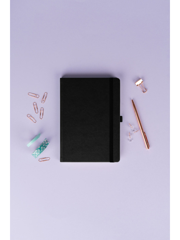 NOTIQUE NOTIQUE Notes Balakron, črn, s pikami, 15 x 21 cm