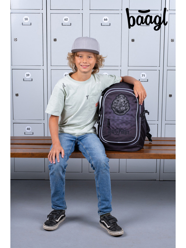 BAAGL  BAAGL SET 3 Core Harry Potter Bradavice črn: nahrbtnik, peresnica, vrečka