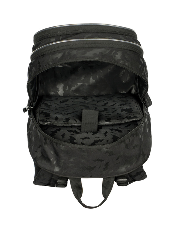 BAAGL  BAAGL SET 3 Core Batman črn: nahrbtnik, peresnica, vrečka