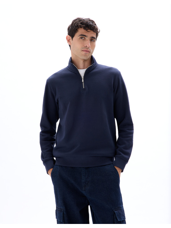 Celio Jopica Metreuk z ovratnikom