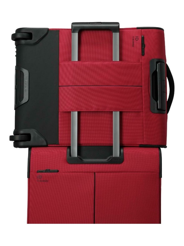 Travelite Potovalni kovček Travelite Crosslite 5.0 2w S exp. Red