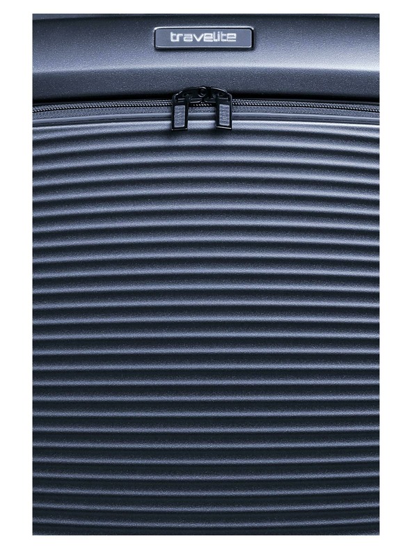 Travelite Potovalni kovček Travelite Millennium S Front pocket Navy