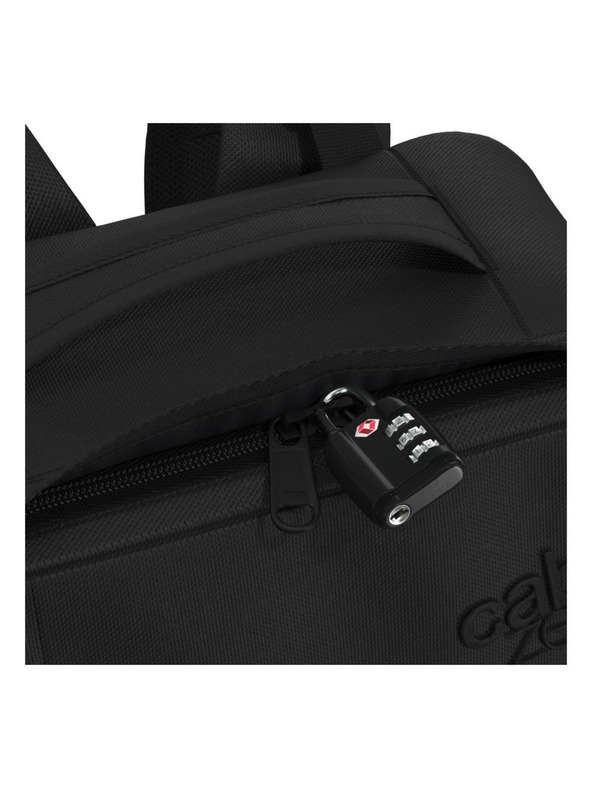 CabinZero Črn nahrbtnik CabinZero Military 36L Absolute Black