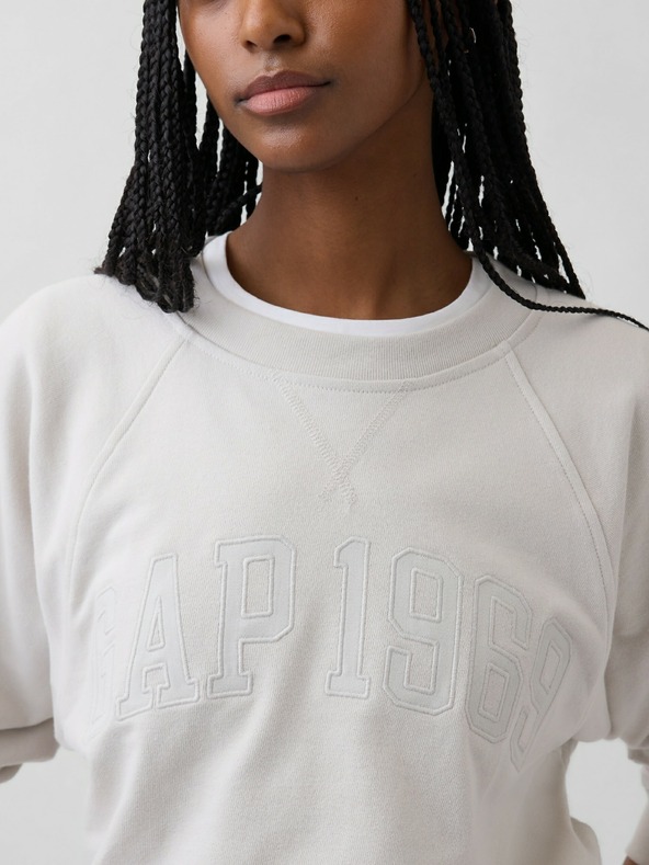 GAP Oversize pulover z logotipom GAP