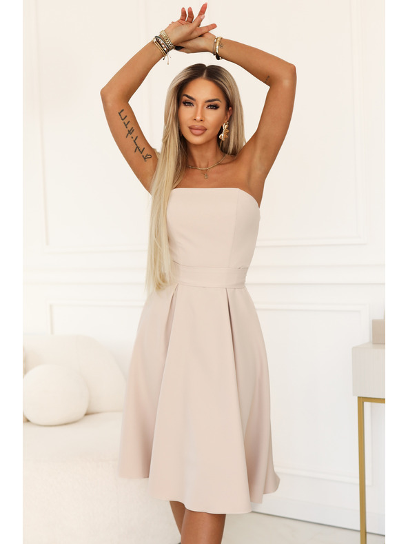 numoco VIVIENNE Corsetted razširjena midi obleka s pasom - svetlo bež