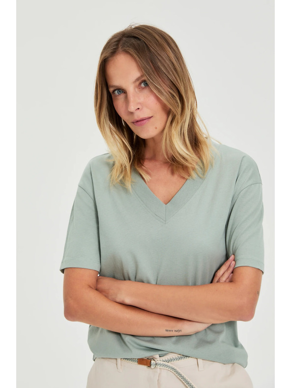 Moodo Bombažna bluza z V izrezom "V" olivna Moodo