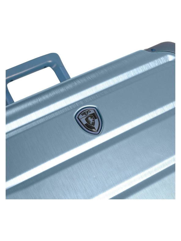 Heys Potovalni kovček Heys Alumix M Icy Blue