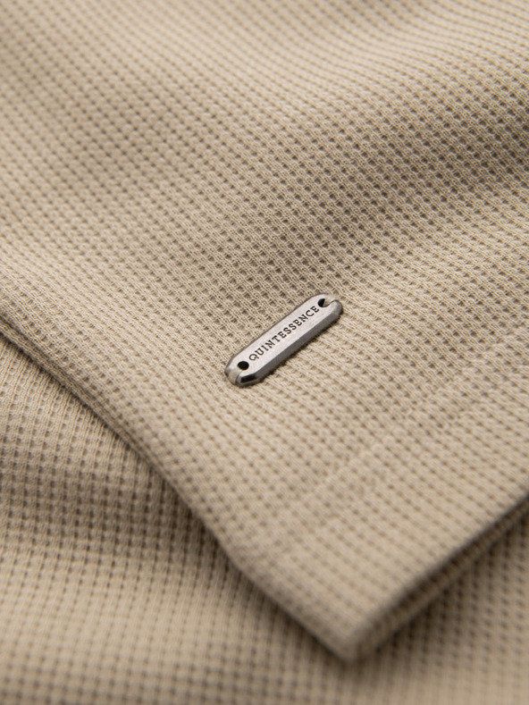 Ombre Clothing Moška majica z okroglim izrezom in vaflasto teksturo - pesek V2 OM-TSCT-0197 Ombre Clothing