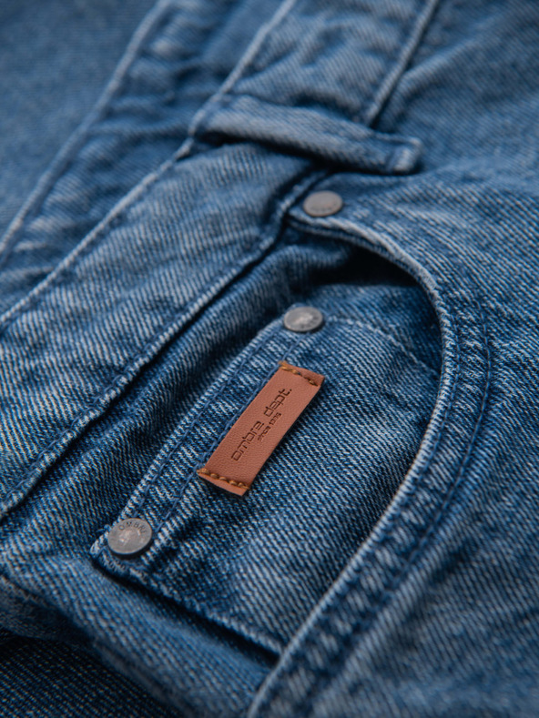 Ombre Clothing Moške jeans hlače CARROT FIT s potrganimi robovi - modre V2 OM-PADP-0250 Ombre Clothing