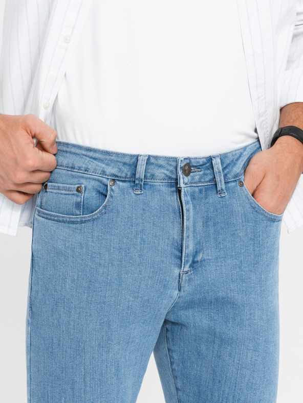 Ombre Clothing Moške klasične jeans SLIM FIT z elastanom - svetlo modre V2 OM-PADP-0216 Ombre Clothing