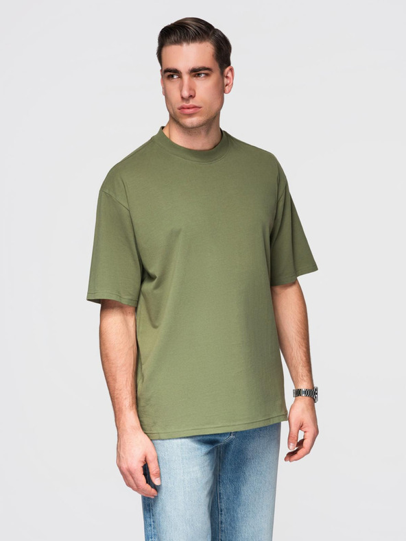 Ombre Clothing Moška bombažna majica LOOSE FIT z okroglim vratom - temno olivno zelena V8 OM-TSBC-0267 Ombre Clothing