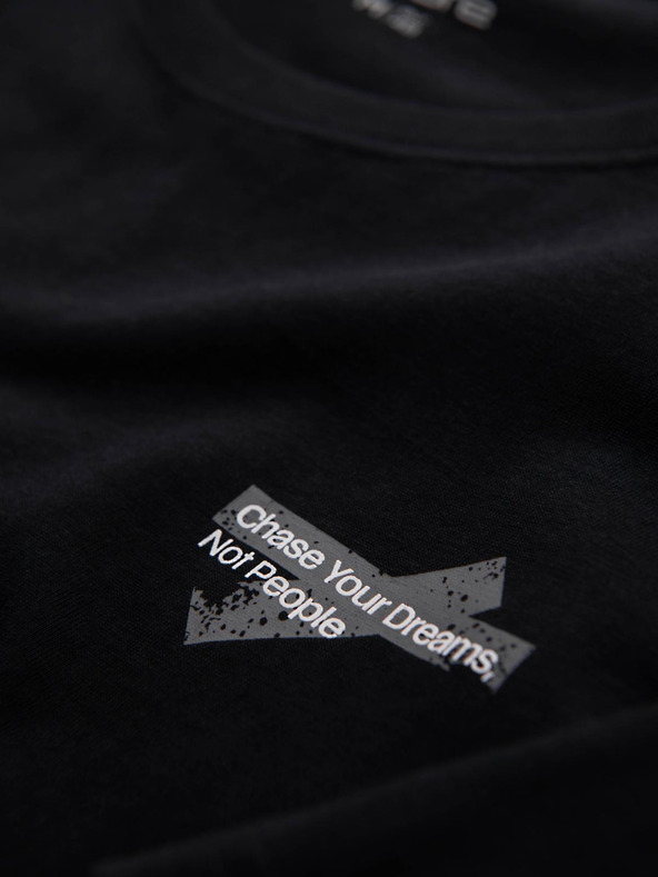 Ombre Clothing Moška majica z majhnim tiskom na prsih - črna V2 OM-TSPT-0258 Ombre Clothing