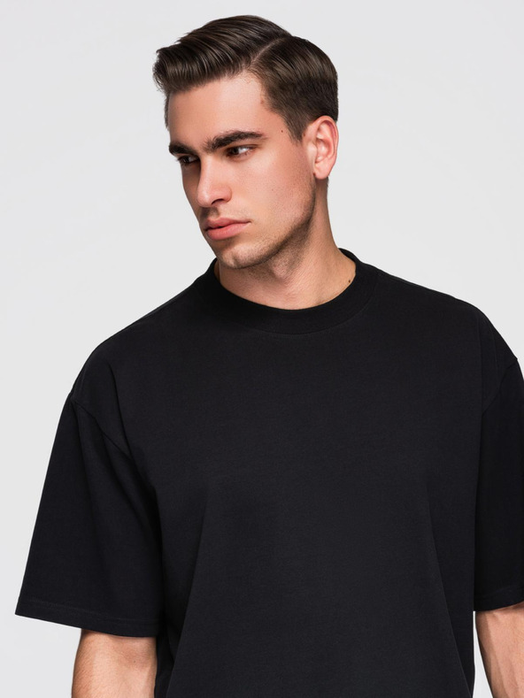 Ombre Clothing Moška bombažna majica LOOSE FIT s круглim izrezom - črna V1 OM-TSBC-0267 Ombre Clothing