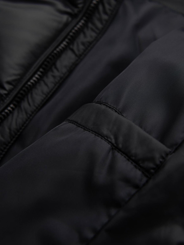 Ombre Clothing Moška sodobna prešitena jakna iz kombiniranih materialov - črna V1 OM-JAHP-0303 Ombre Clothing