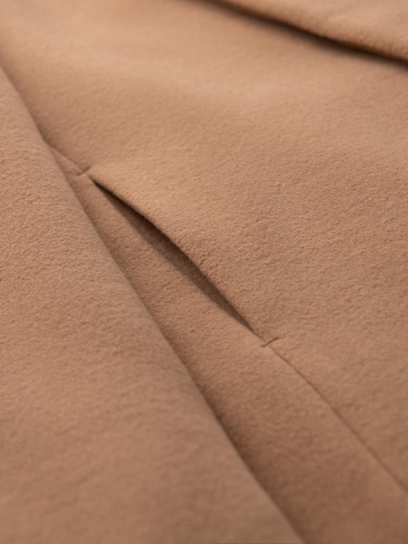 Ombre Clothing Moški plašč z asimetričnim zapenjanjem in visokim ovratnikom - svetlo rjava V4 OM-COWC-0141 Ombre Clothing