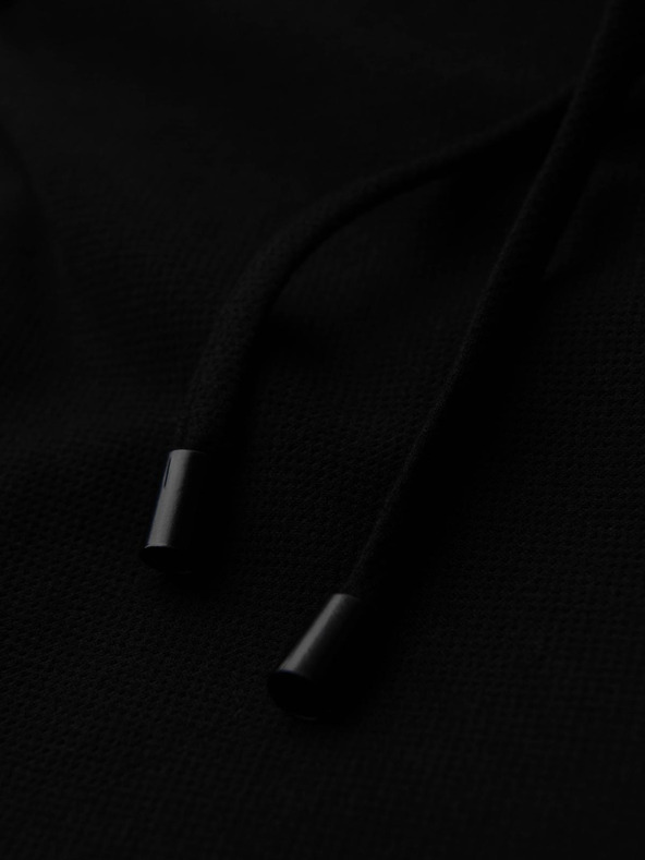 Ombre Clothing Moške hlače iz piqué pletenine z nastavljivo pasom - črne V2 OM-PACP-0283 Ombre Clothing