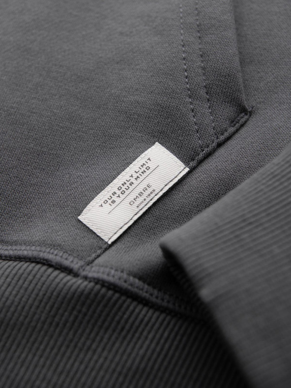 Ombre Clothing Moška kengurujska mikina z vezeninami in kapuco - grafit V2 OM-SSNZ-0241 Ombre Clothing