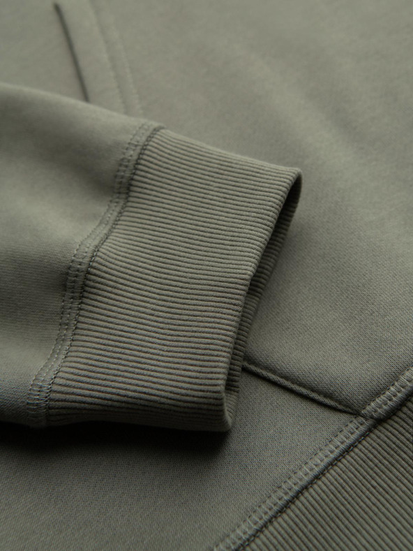 Ombre Clothing Moška kengurujska mikina z vezeninami in kapuco - khaki V3 OM-SSNZ-0241 Ombre Clothing