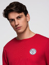 Ombre Clothing Moška mikina s kroglastim izrezom in našitkom - rdeča V1 B1713 Ombre Clothing
