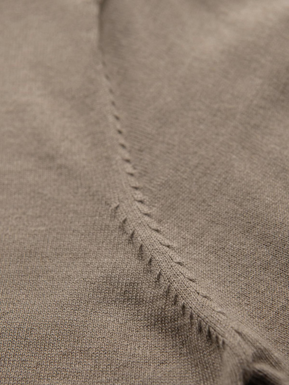 Ombre Clothing BASIC moški klasični viskozni pulover z okroglim izrezom - temno bež V15 OM-SWBS-0106 Ombre Clothing