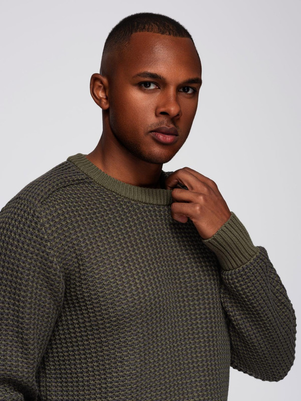 Ombre Clothing Moški pulover s kontrastnim prepletom in okroglim izrezom - temno olivno zelen V2 OM-SWSW-0122 Ombre Clothing