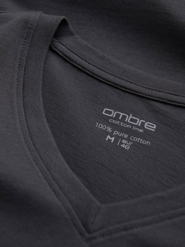 Ombre Clothing Temno siva moška osnovna majica z v-izrezom Ombre Clothing