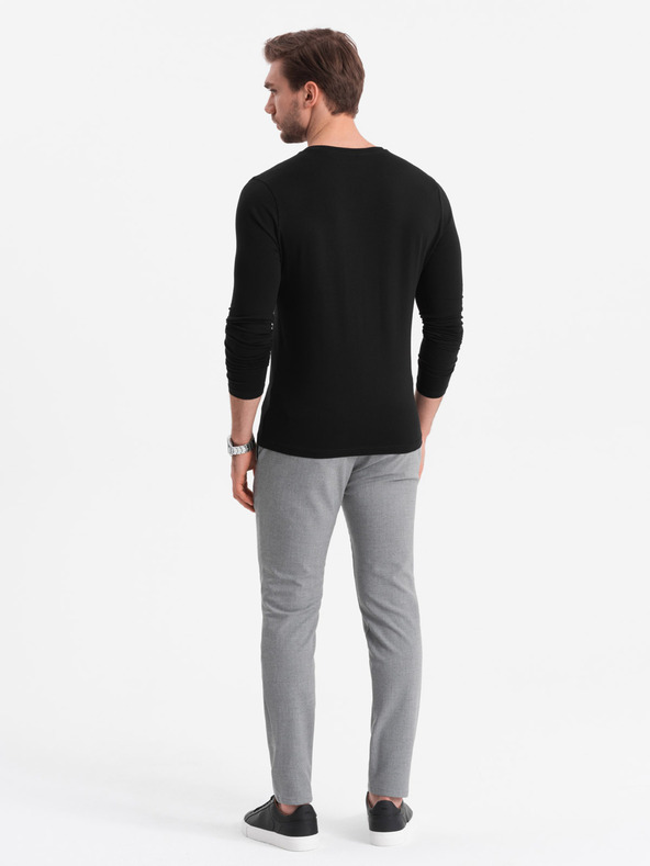 Ombre Clothing Črna moška majica z v-izrezom Ombre Clothing