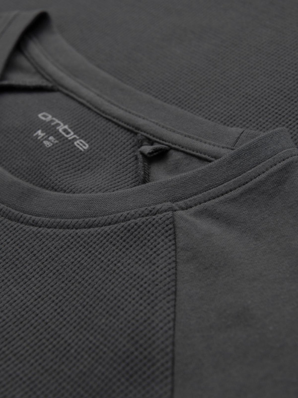 Ombre Clothing Temno siva moška osnovna srajca z žepom Ombre Clothing