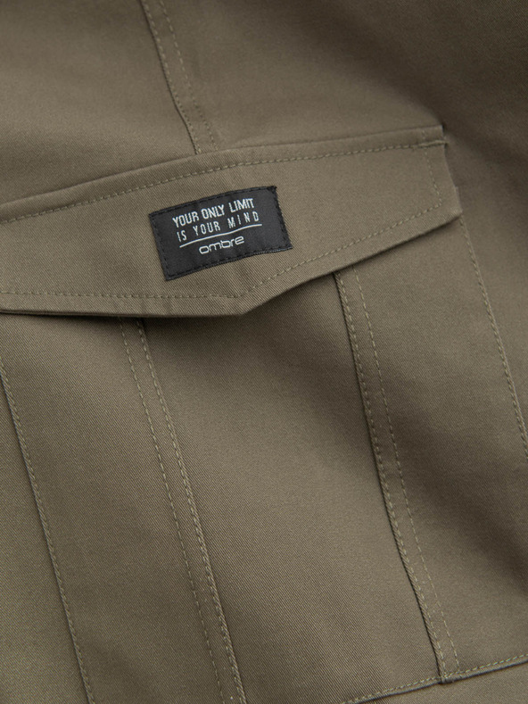 Ombre Clothing Temno zelene moške tovorne hlače Ombre Clothing