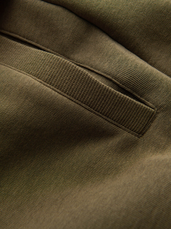 Ombre Clothing Zelene moške osnovne športne hlače Ombre Clothing