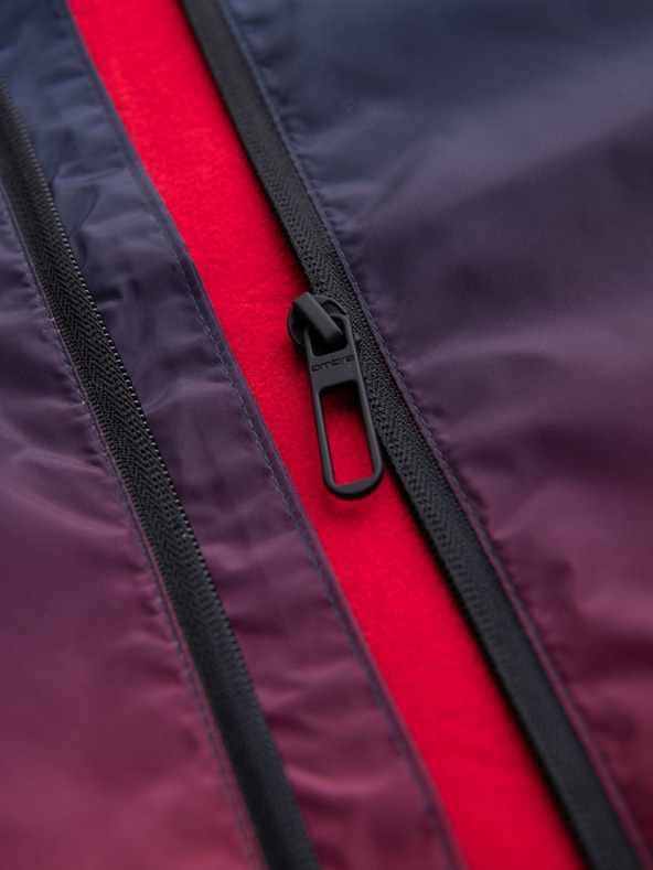 Ombre Clothing Rdeče-modra moška športna jakna znamke Ombre Clothing