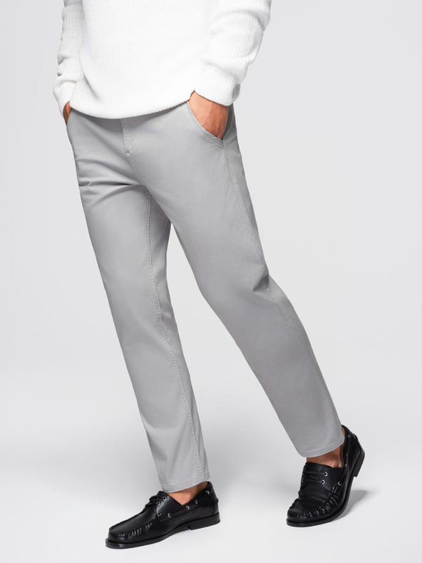 Ombre Clothing Svetlo sive moške hlače chino z okrasnim pasom Ombre Clothing