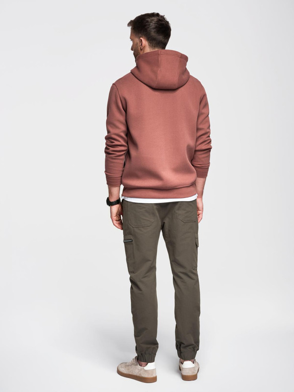 Ombre Clothing Moške jogger hlače z žepi in potiskom temno olivno zelene barve Ombre oblačila