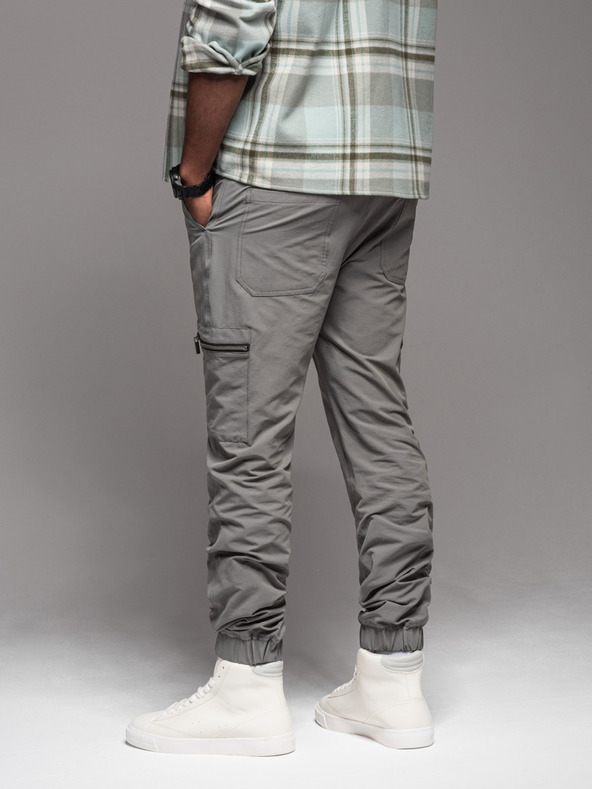 Ombre Clothing Moške jogger hlače z žepi in potiskom sive barve Ombre oblačila