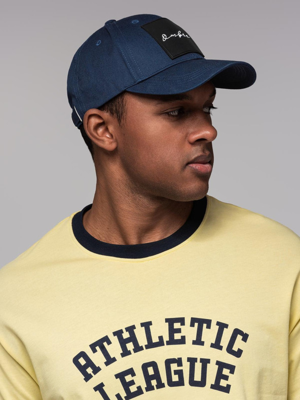 Ombre Clothing Moška bejzbolska kapa z velikim našitkom temno modre barve Ombre Clothing