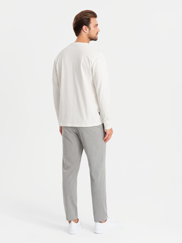 Ombre Clothing Moška bombažna majica LOOSE FIT z dolgimi rokavi in okroglim vratom - krem V2 OM-LSBC-0129 Ombre Clothing