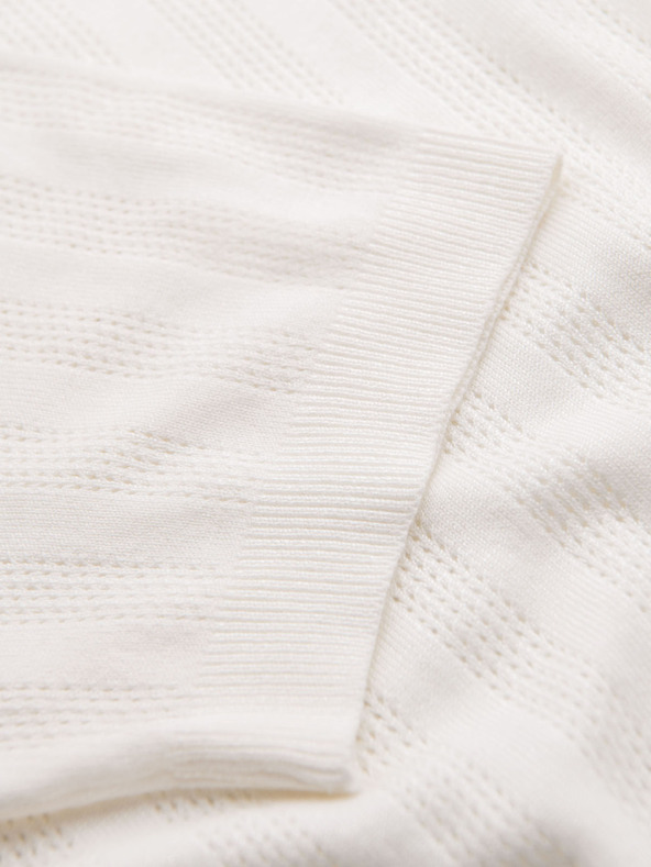 Ombre Clothing Moški pulover z okroglim izrezom in kratkimi rokavi - bel