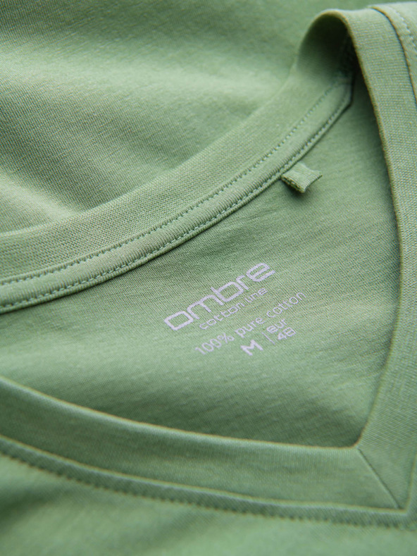 Ombre Clothing Klasična bombažna moška majica BASIC z V-izrezom - zelena V11 OM-TSBS-0145 Ombre Clothing