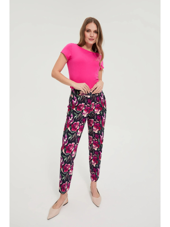 Moodo Hlače s cvetjem temno modre barve Moodo