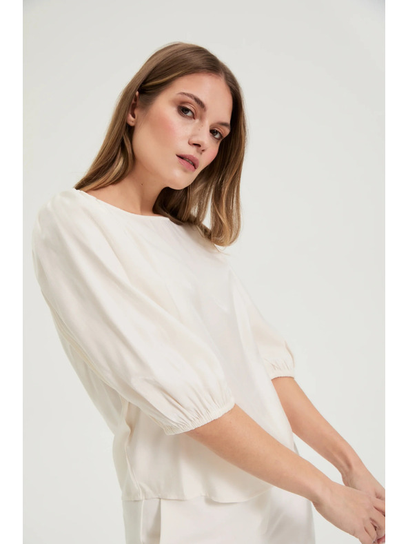 Moodo Majica s puhastimi rokavi kremna Moodo