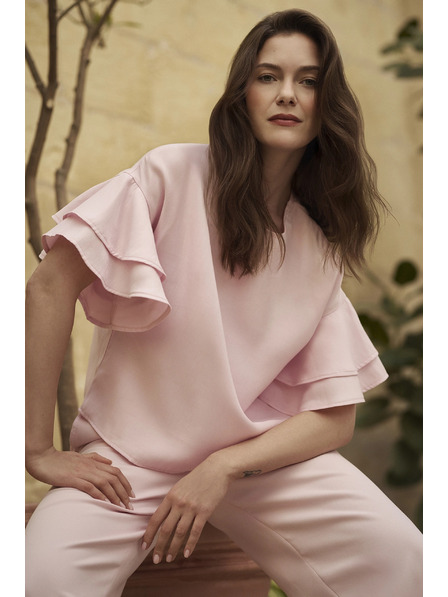 Moodo Roza srajca s volanji na rokavih Moodo