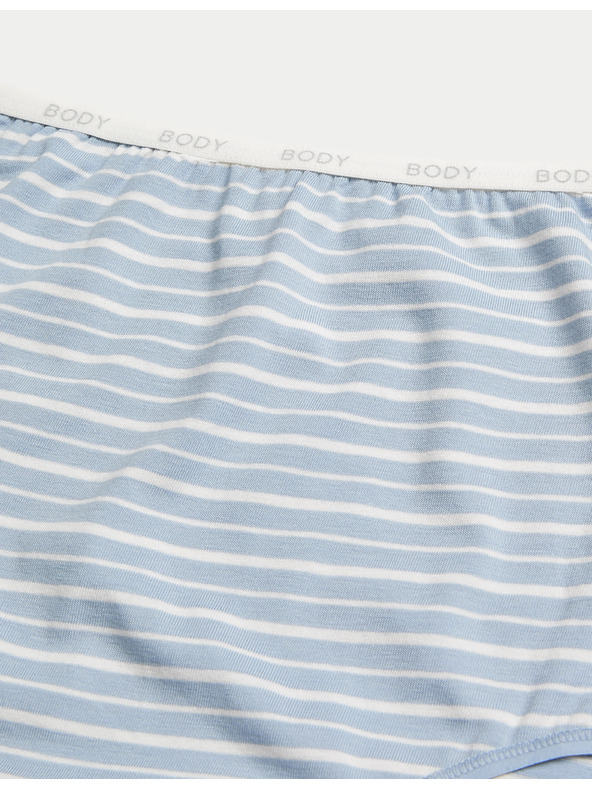 Marks & Spencer Komplet štirih ženskih hlač v roza, sivi, beli in svetlo modri barvi Marks & Spencer