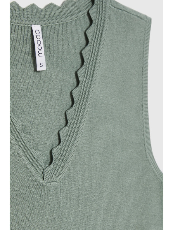Moodo Gladka olivna majica Moodo