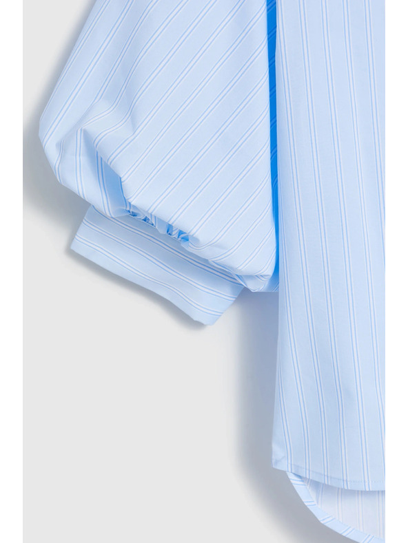 Moodo Črtasto srajco z bufastimi rokavi svetlo modra Moodo