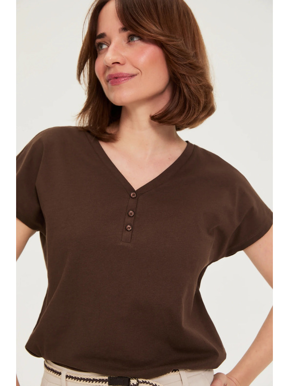 Moodo Bombažna majica z V-izrezom rjave barve Moodo