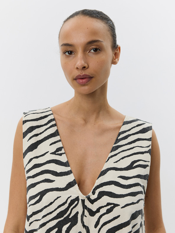 Sofie Schnoor Kremaste obleke z živalskim krznom OLYMPESW